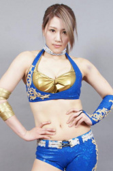 女子アスリート エロ画像 女子プロレスラー 雪妃真矢 元銀行員のかわいいお嬢様レスラーの画像まとめの画像