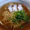 甘さを抑えた鶏がらしょうゆラーメンを作った。美味い。