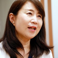 矢田稚子氏＝岡本同世撮影