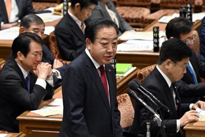 衆院予算委員会で質問をする立憲民主党の野田佳彦元首相＝国会内で2024年2月26日午前10時46分、竹内幹撮影