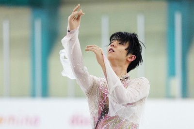 羽生結弦さん、復興支援で能登にささぐ舞　「笑顔の輪が広がって」