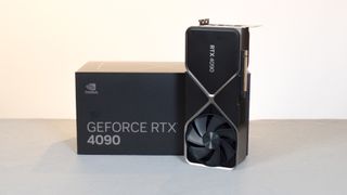 Die RTX 4090 von Nvidia ist ein echter Koloss und im direkten Vergleich sogar größer als eine Xbox Series S.