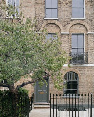 Front view of a Victorian town house at Islington House by McLaren Excell