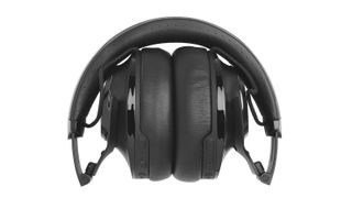 JBL Club 950NC comfort