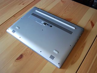 Lenovo IdeaPad 320S