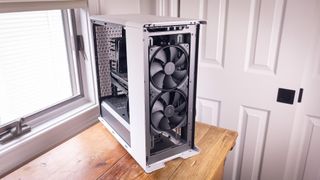 Fractal Design North