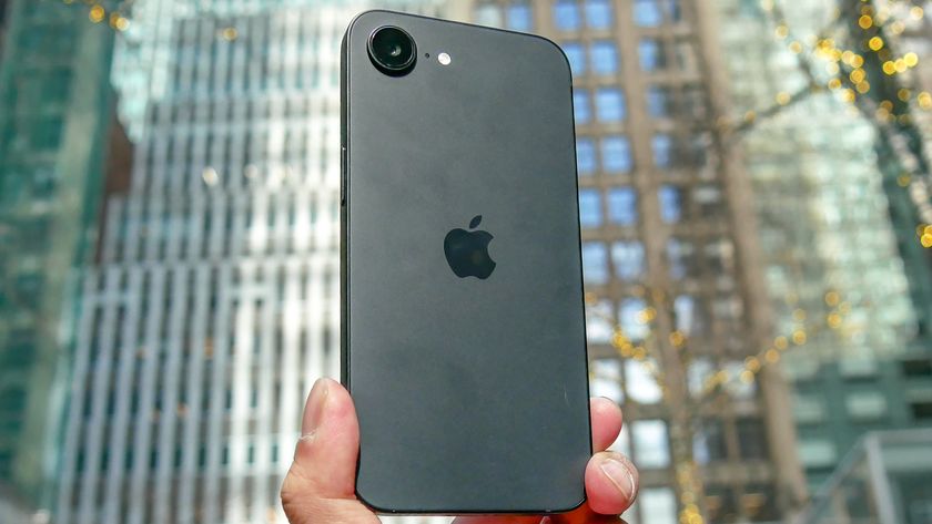 iPhone 16e review.