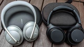 Sony WH-1000xM4 vs Bose 700