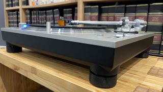 Turntable: Technics SL-1200GR2 with adjustable feet