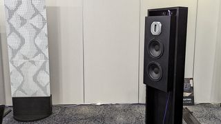 Elementi speakers