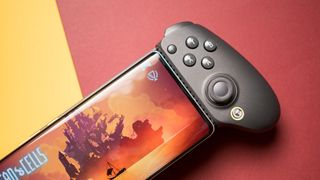 GameSir G8 Plus controller with Vivo X100 Ultra slotted in