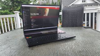 Asus ROG Zephyrus Duo 16