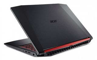 acer nitro 5 rear view02