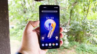 Asus Zenfone 9 display