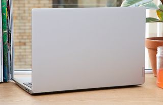 Lenovo IdeaPad 330S