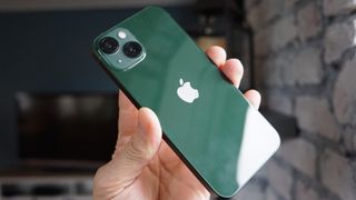 Apple iPhone 13 Green