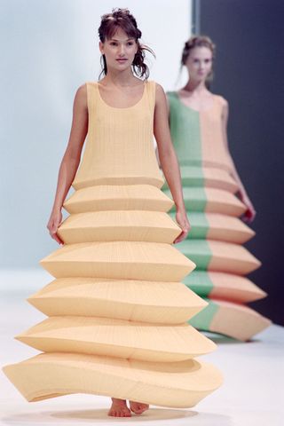 Issey Miyake S/S 1995