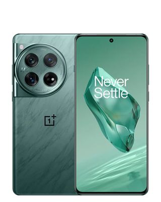 OnePlus 12 in emerald render.