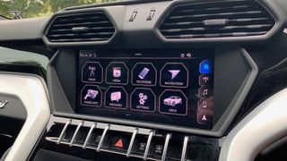 Advanced 3D Bang & Olufsen Sound System (2020 Lamborghini Urus)