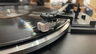 Rekkord Audio F110 turntable