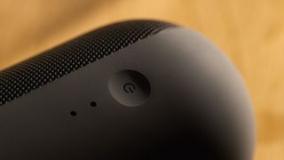 Beats Pill in Matt Black