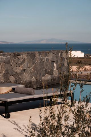 Villa sea view with pool at Domes Novos Santorini