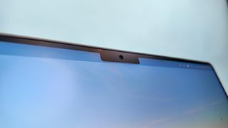 MacBook Pro 14-inch (2024, M4) webcam