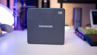 Geekom Mini IT11 review