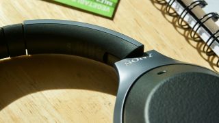 Sony WH-1000XM2 Wireless Headphones review