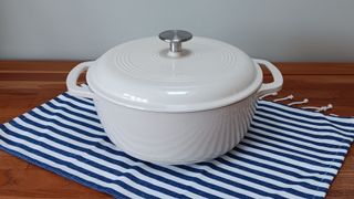 Off white Amazon Basic Dutch oven