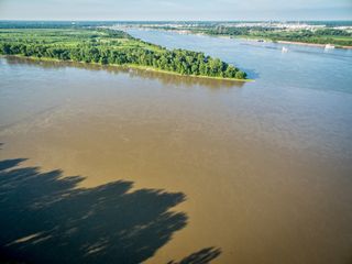 Missouri river and Mississippi river