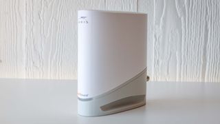 best cable modems: ARRIS SURFboard S33