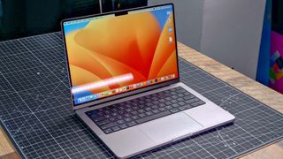 MacBook Pro 14-inch 2023