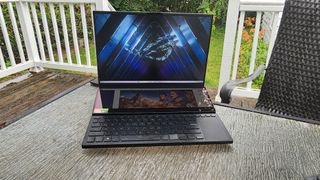 Asus ROG Zephyrus Duo 16