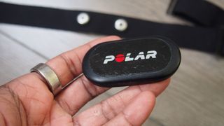 Polar H9 in hand