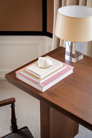 hotel balzac, books on desk