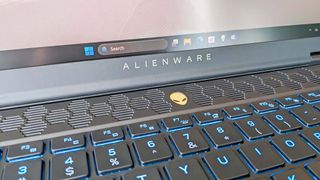 Alienware m16 R2 logo.