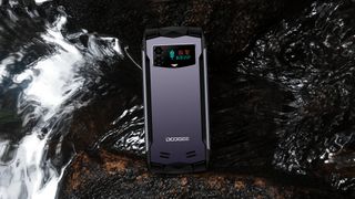 doogee smini lifestyle image