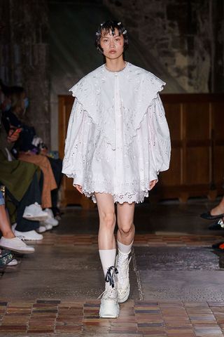 London Fashion Week S/S 2022 Simone Rocha