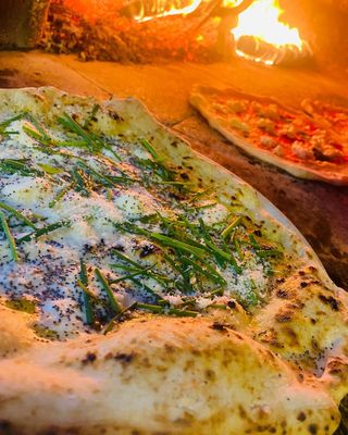 Best Pizza in Milan: Pizza Bianca for Piz