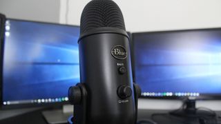 Blue Yeti in black