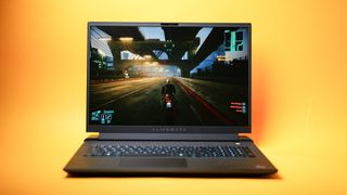 Alienware m18 R2