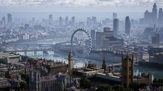 Google Maps immersive view of London