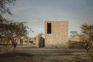 Stone details at Casa Enso II