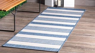 Outdoor rug on patio