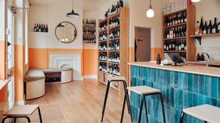 Hector's natural wine bar