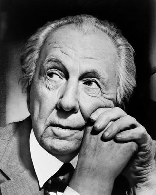 portrait of Frank Lloyd Wright