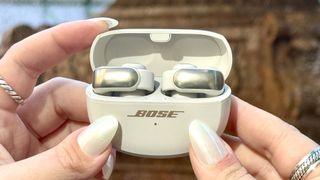 Bose Ultra Open Earbuds