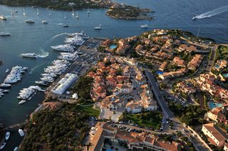 Aerial view of Promenade du Port