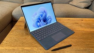 Microsoft Surface Pro 9 (SQ3)